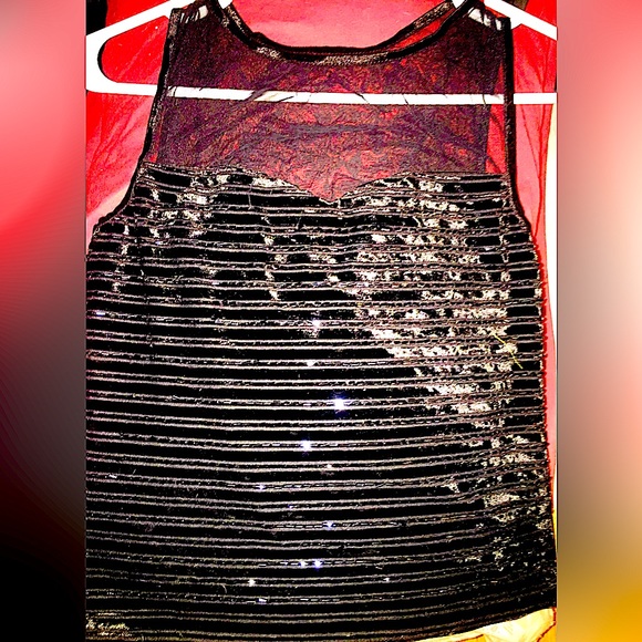 JOSEPH RIBKOFF🩶 Black Velvet Sequin Camisole. - Picture 3 of 4